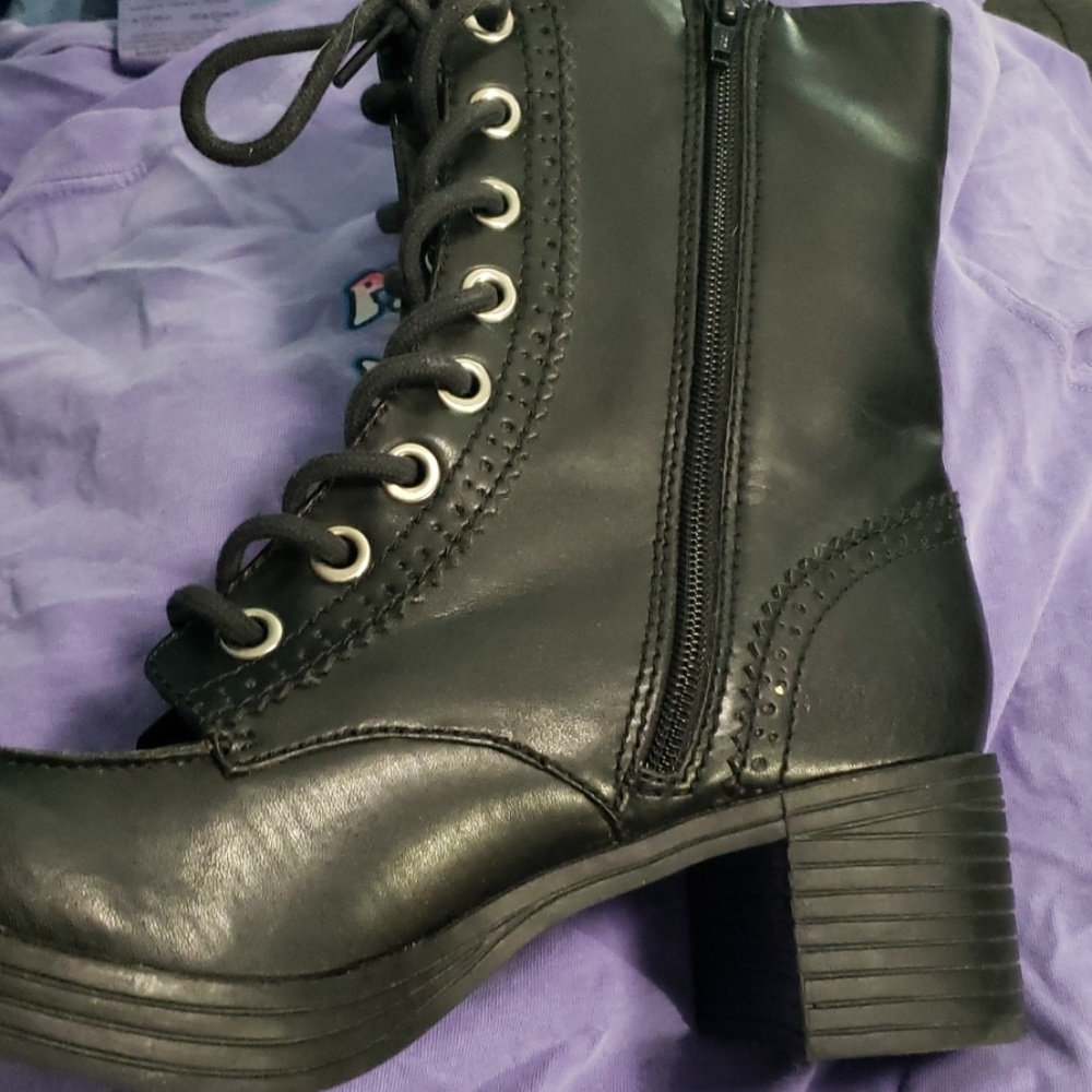 Boot black worn 3 times
